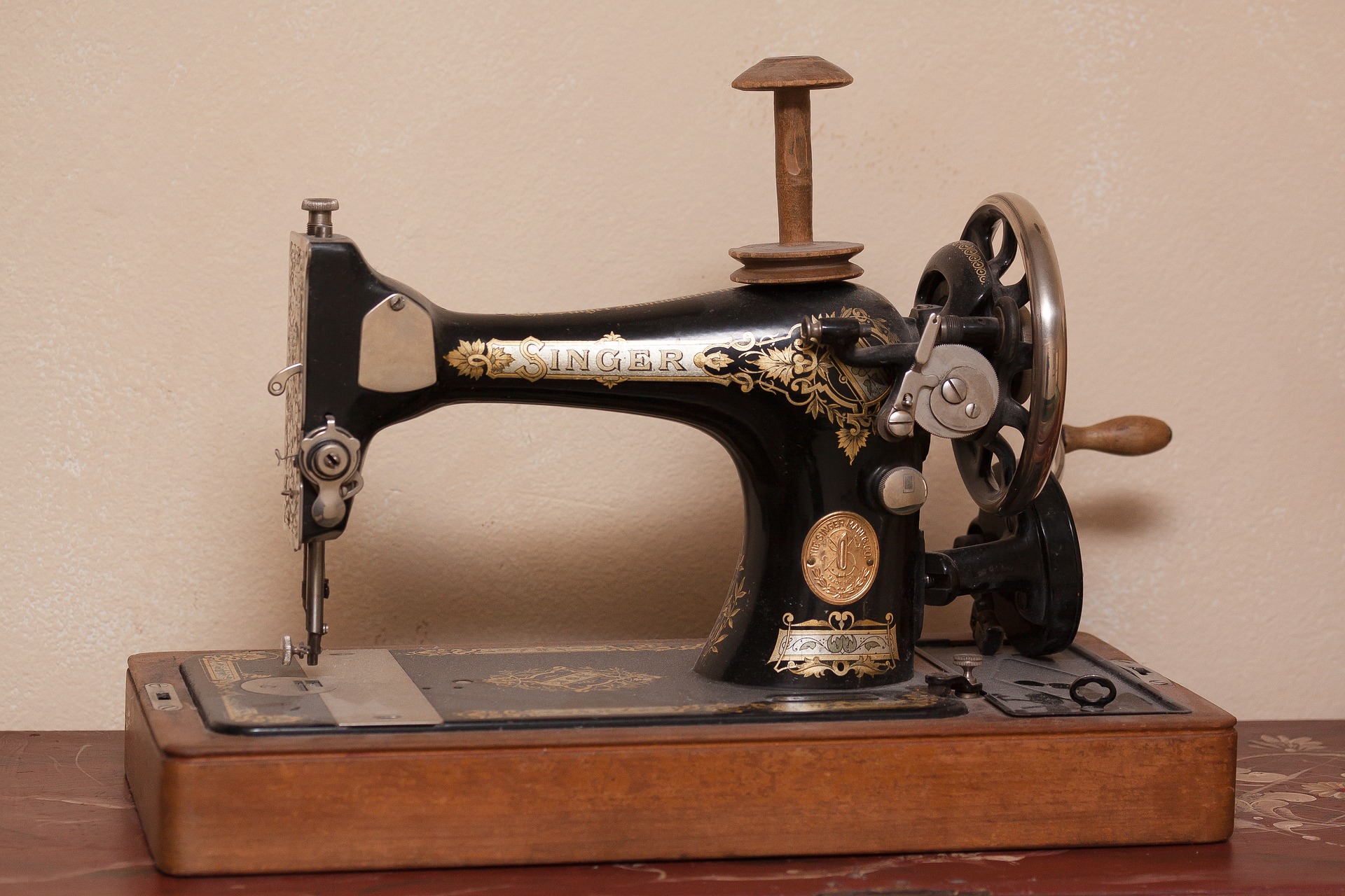 grandma's house had an old black singer sewing machine